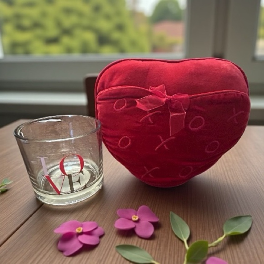 Marriage Proposal Set Hallmark Red Heart Pillow & Love Glass Set EUC